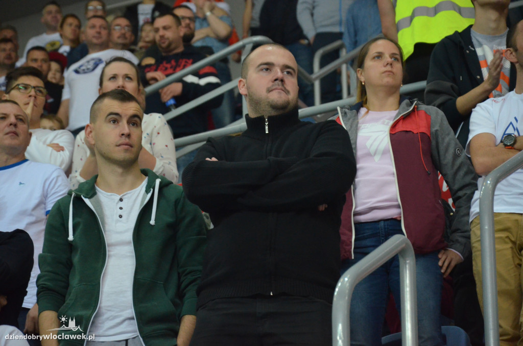 Kibice na meczu Anwil - Czarni Słupsk