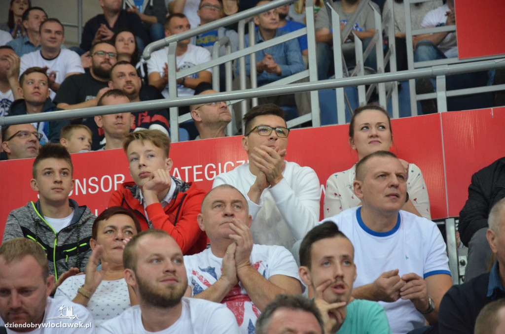 Kibice na meczu Anwil - Czarni Słupsk