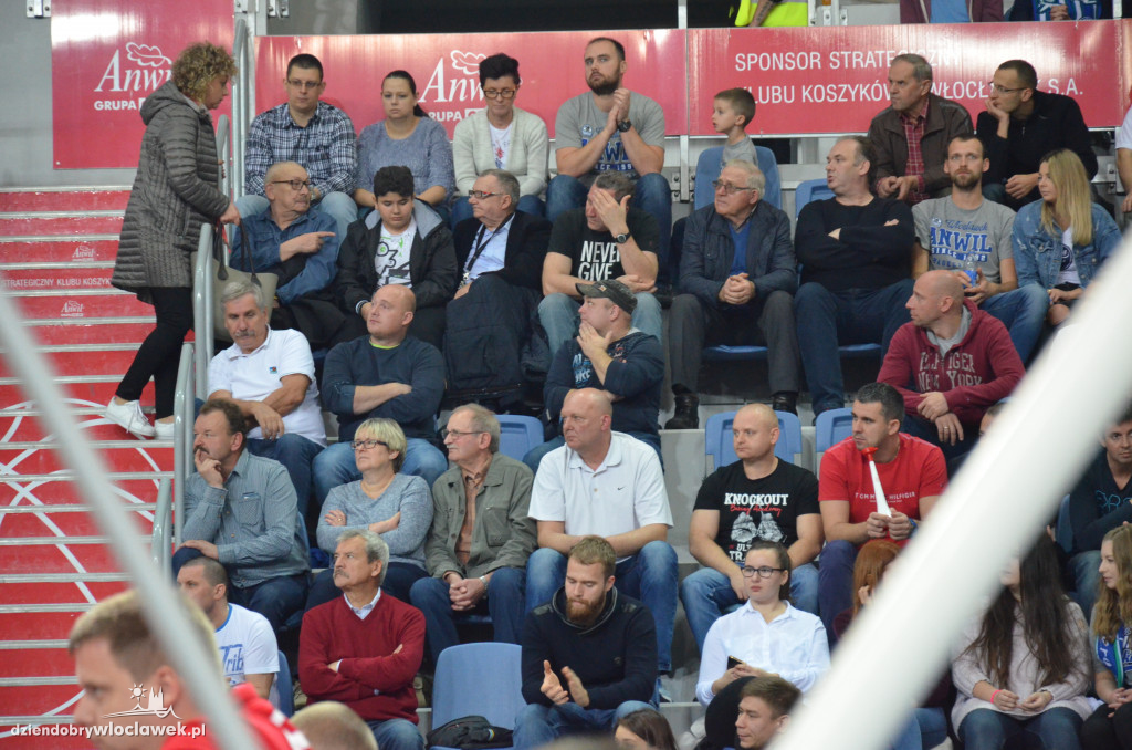 Kibice na meczu Anwil - Czarni Słupsk