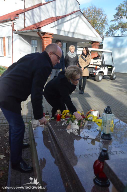 Odwiedzili groby znanych włocławian