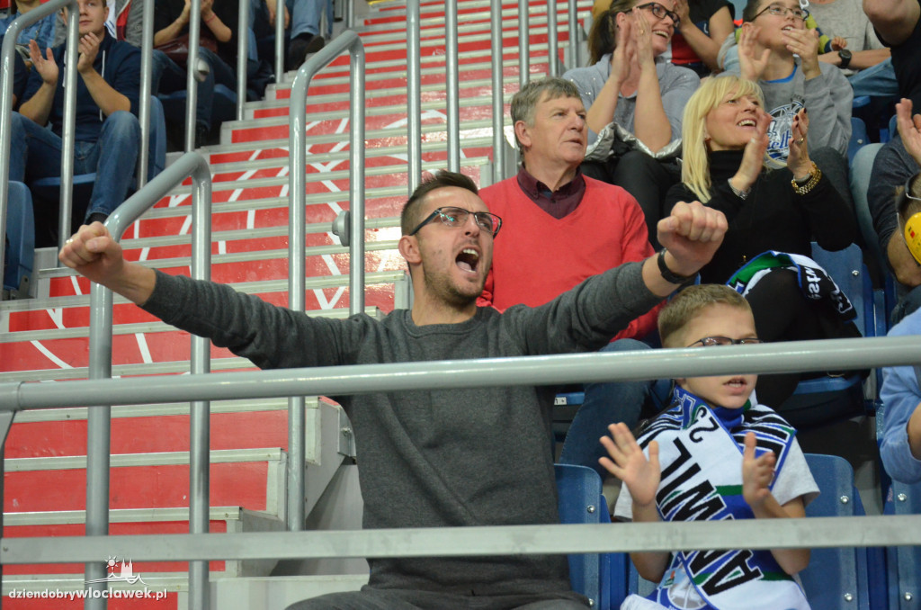 Kibice podczas meczu Anwil - TBV Start