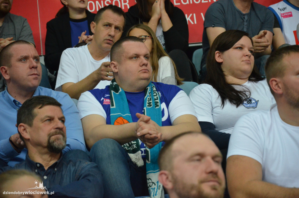 Kibice podczas meczu Anwil - TBV Start