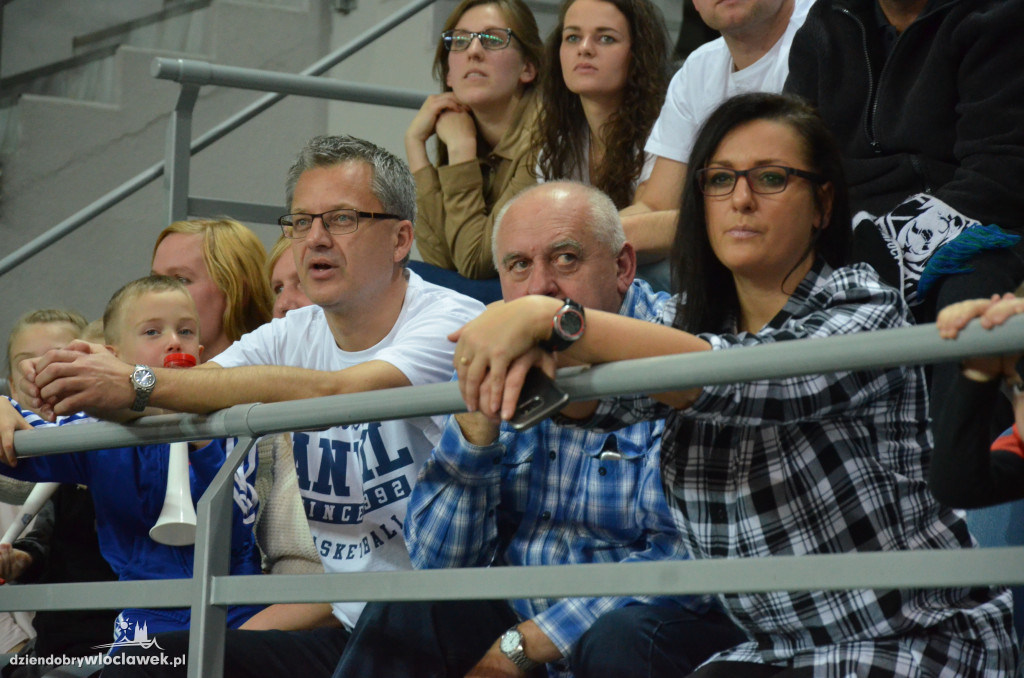 Kibice podczas meczu Anwil - TBV Start