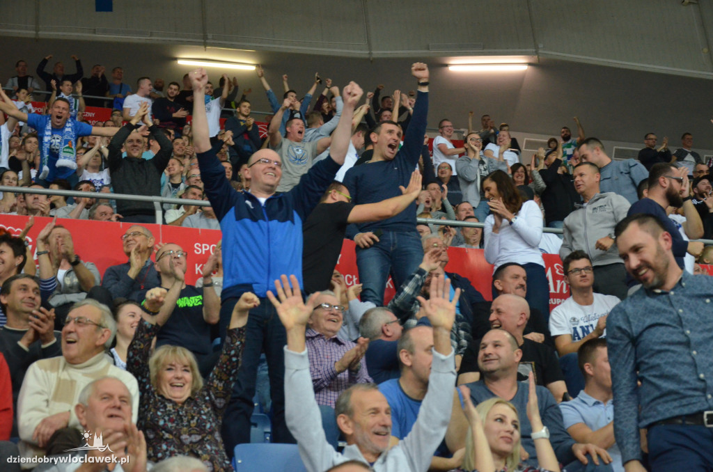Kibice podczas meczu Anwil - TBV Start