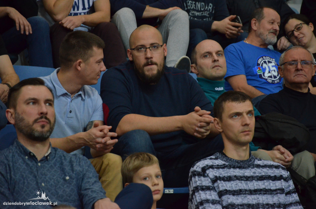 Kibice podczas meczu Anwil - TBV Start