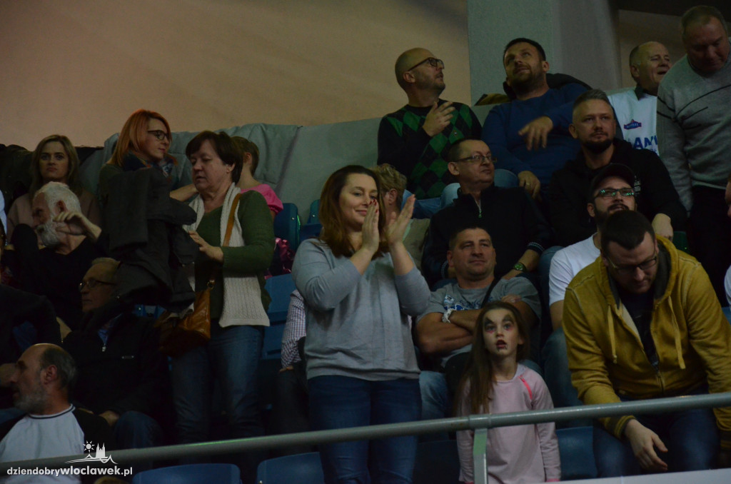 Kibice podczas meczu Anwil - TBV Start
