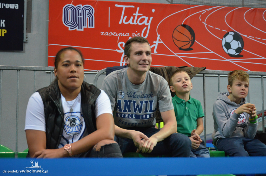 Kibice podczas meczu Anwil - TBV Start