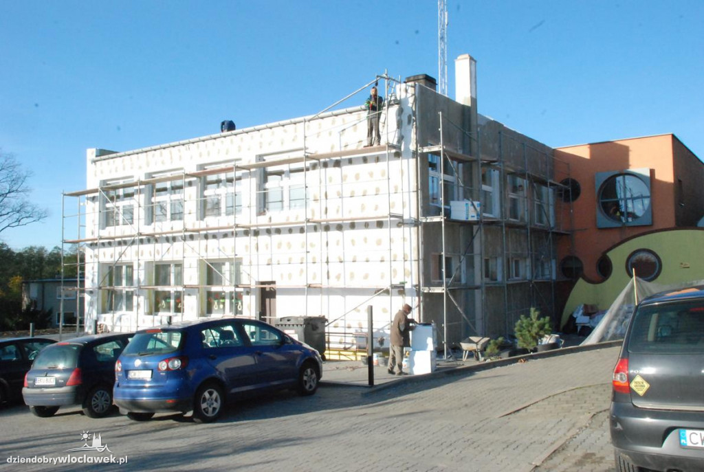 Termomodernizacja szkoły w Kłóbce
