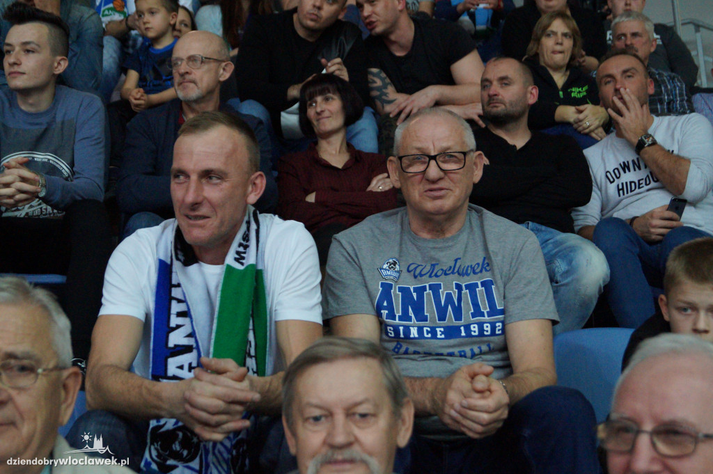 Kibice na meczu Anwil - Legia Warszawa