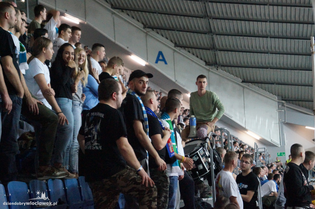 Kibice na meczu Anwil - Legia Warszawa