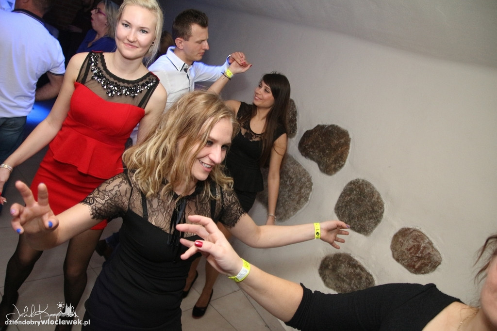 Sobotnia noc w Browarze Loft