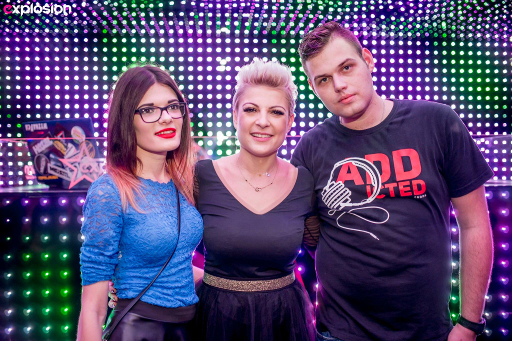 Piękni i Młodzi w klubie Explosion