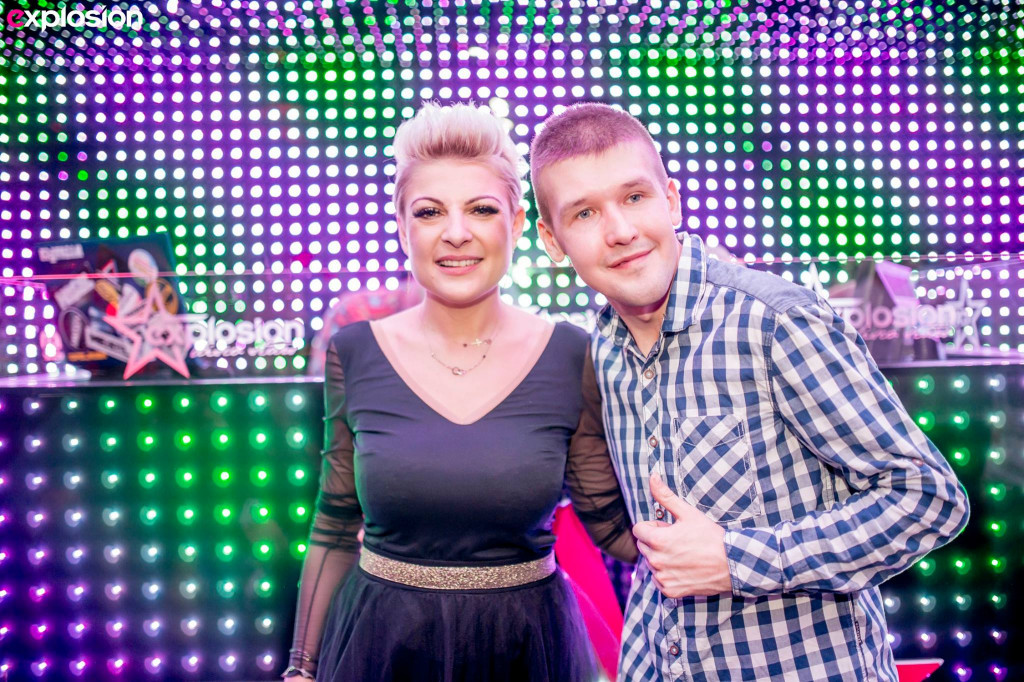 Piękni i Młodzi w klubie Explosion