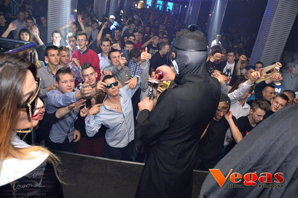 Szalona impreza w klubie Vegas