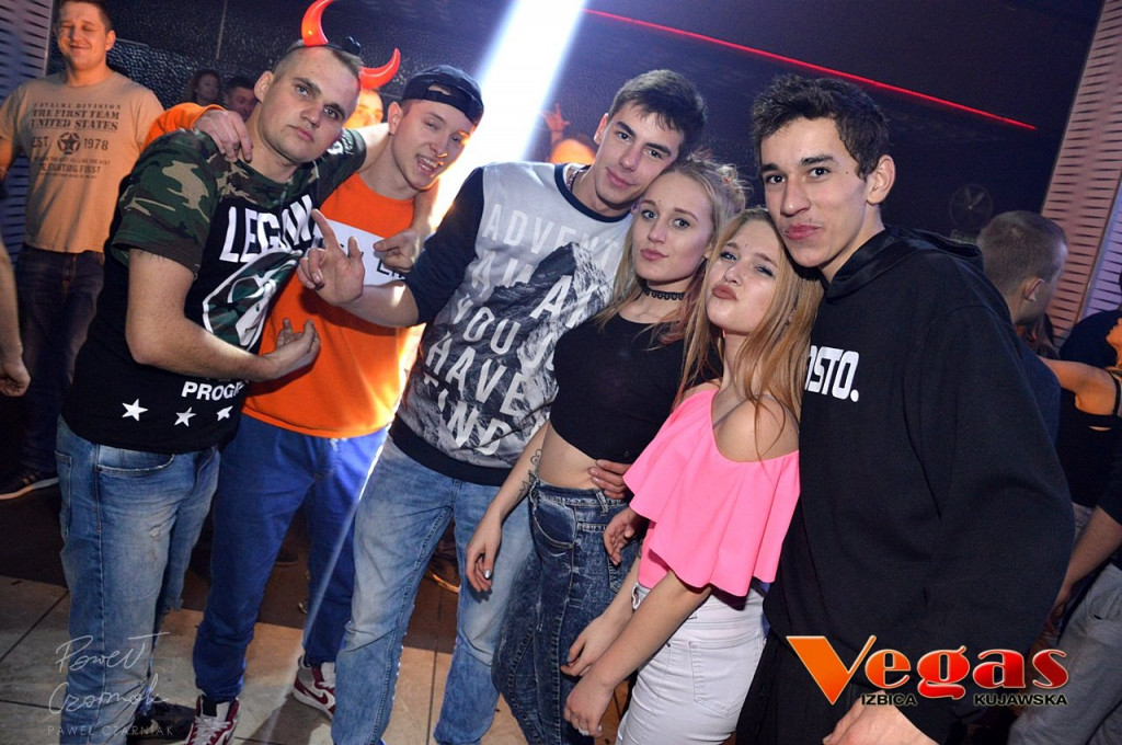 Szalona impreza w klubie Vegas