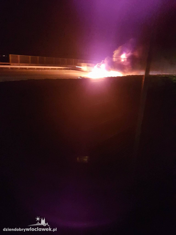 Pożar samochodu na A1