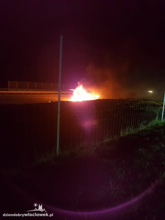 Pożar samochodu na A1