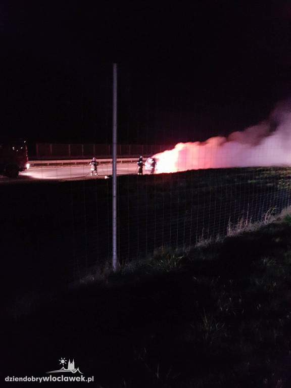 Pożar samochodu na A1