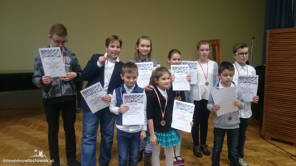 Turniej warcabów stupolowych