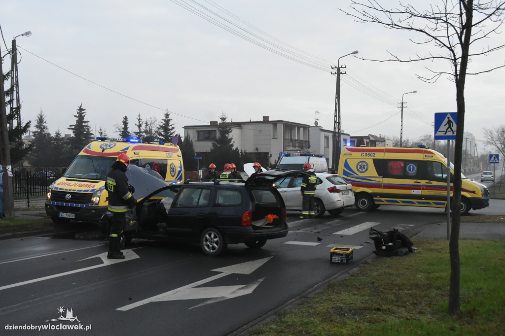 Kolizja! ul. Wiejska zablokowana