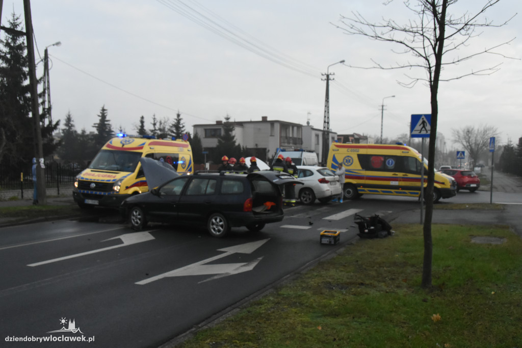 Kolizja! ul. Wiejska zablokowana