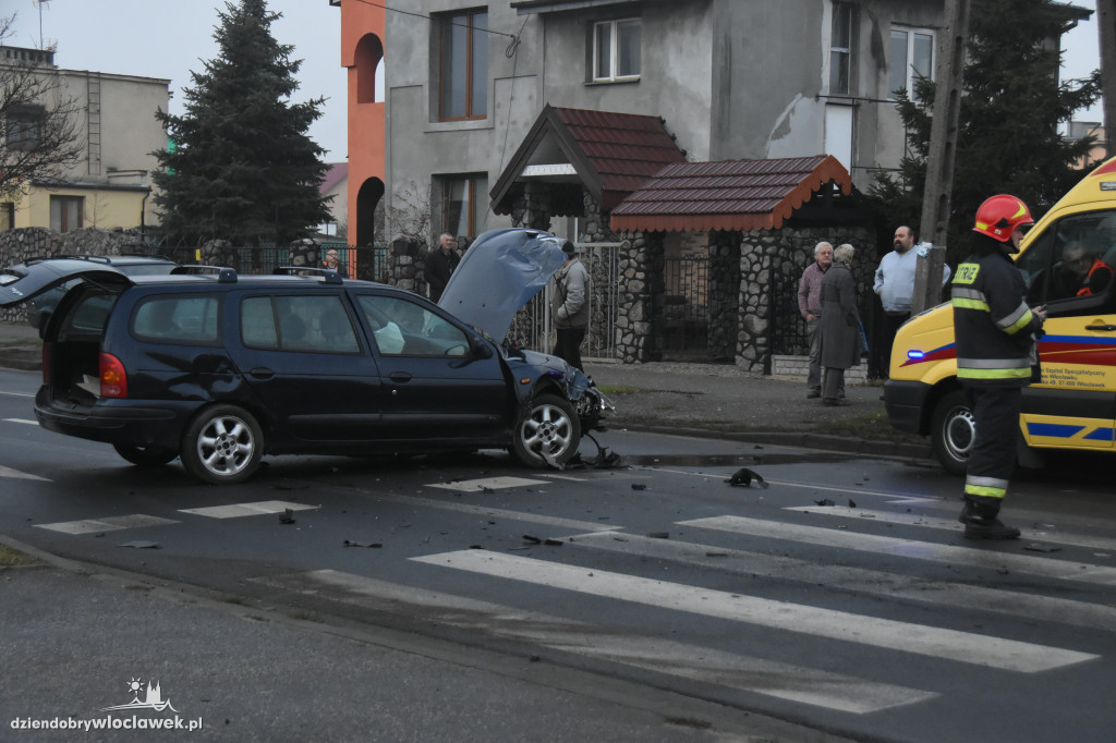 Kolizja! ul. Wiejska zablokowana