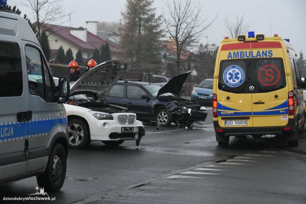 Kolizja! ul. Wiejska zablokowana