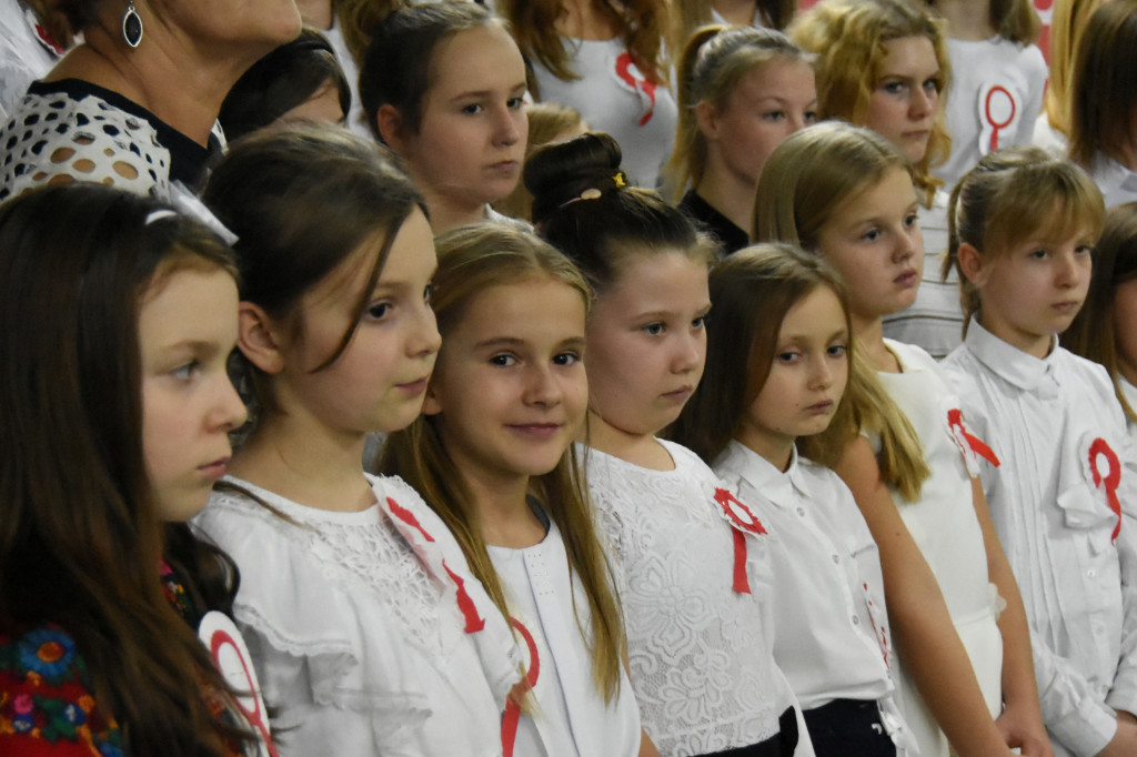 Wieczornica patriotyczna w SP2