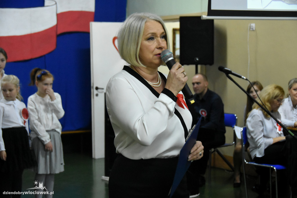Wieczornica patriotyczna w SP2