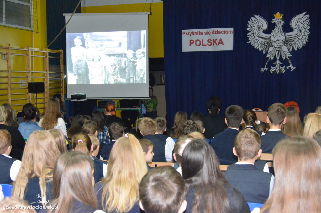 Wieczornica patriotyczna w SP nr 5