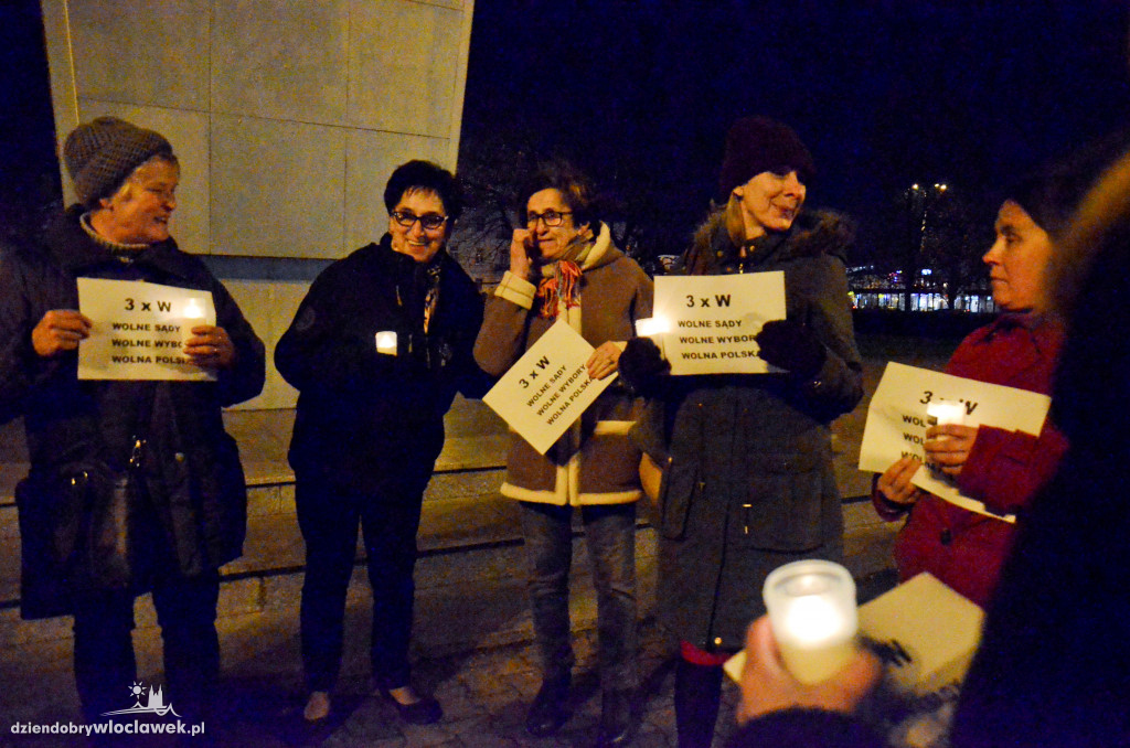 Protest na placu Wolności