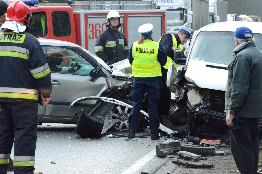 Groźny wypadek na krajowej 62