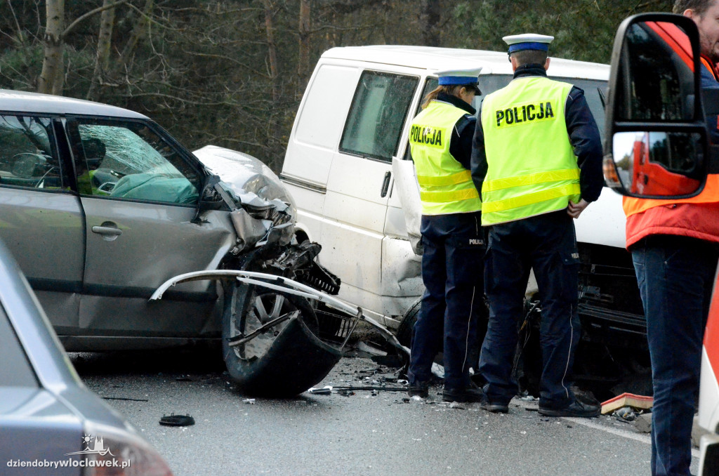 Groźny wypadek na krajowej 62