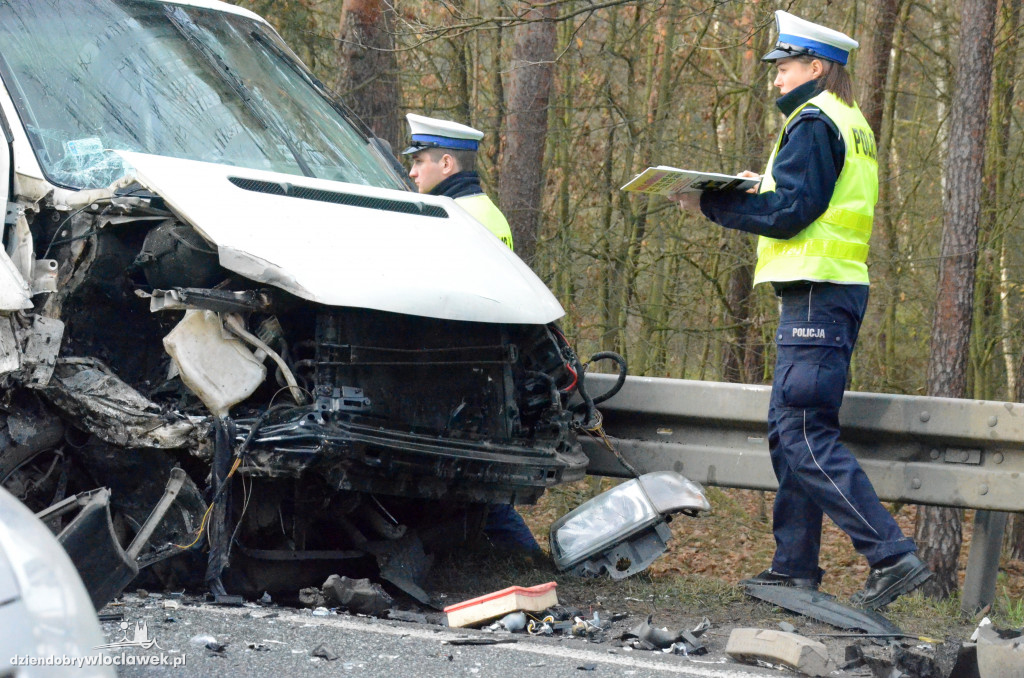 Groźny wypadek na krajowej 62