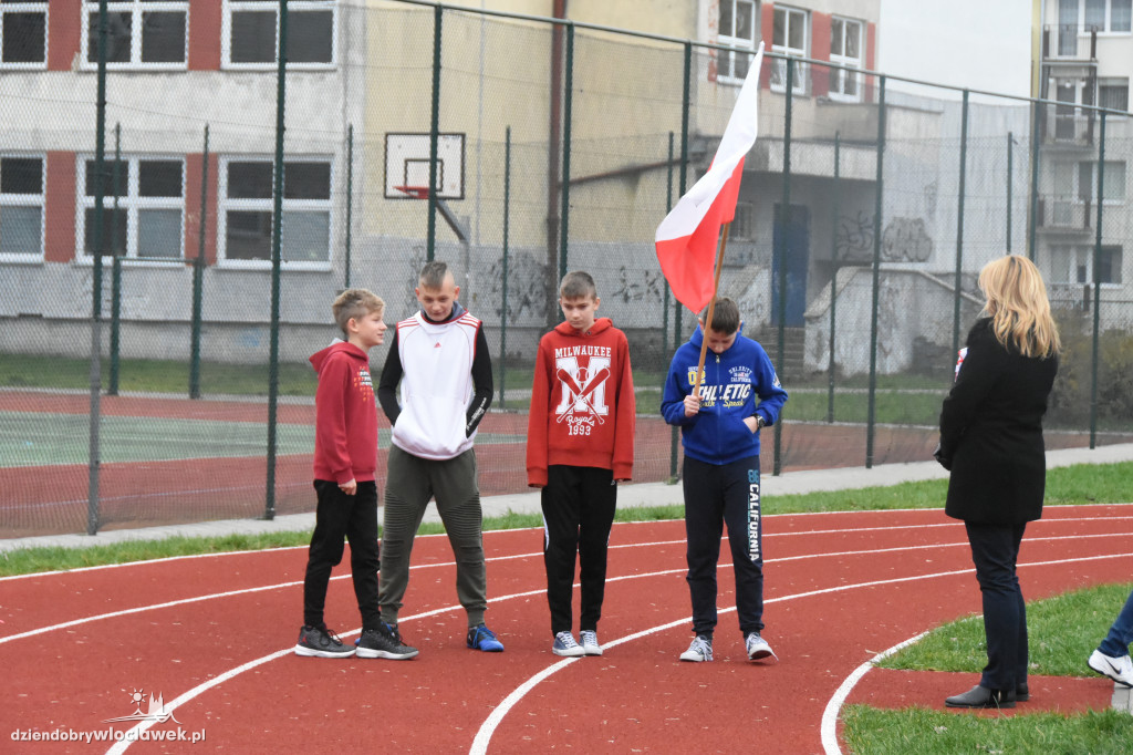 Bieganie Młodych Patriotów w SP2