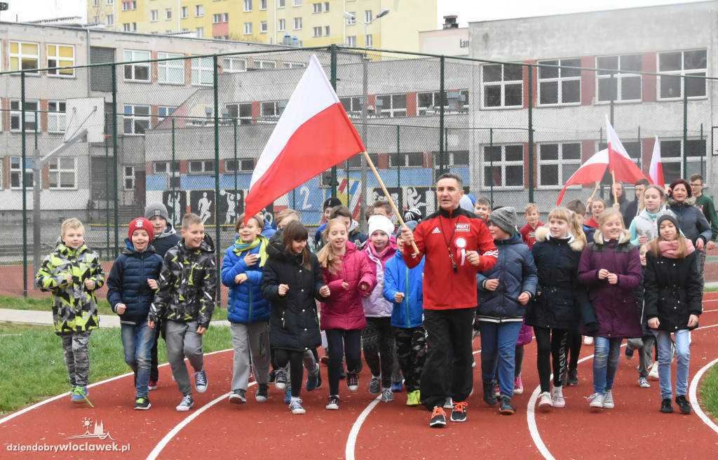 Bieganie Młodych Patriotów w SP2