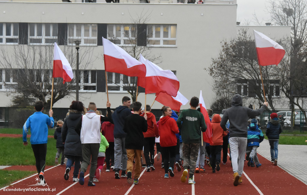 Bieganie Młodych Patriotów w SP2
