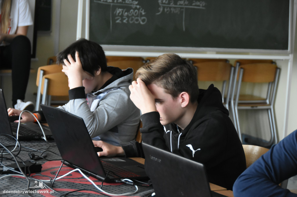 Mikołajkowy Turniej Gier 2017 w PWSZ