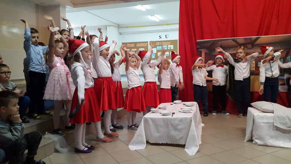 Świętowali Dzień Postaci z Bajek