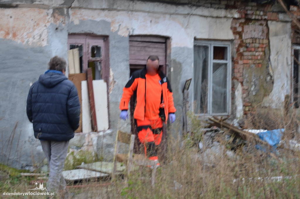 Martwa bezdomna przy Wiejskiej