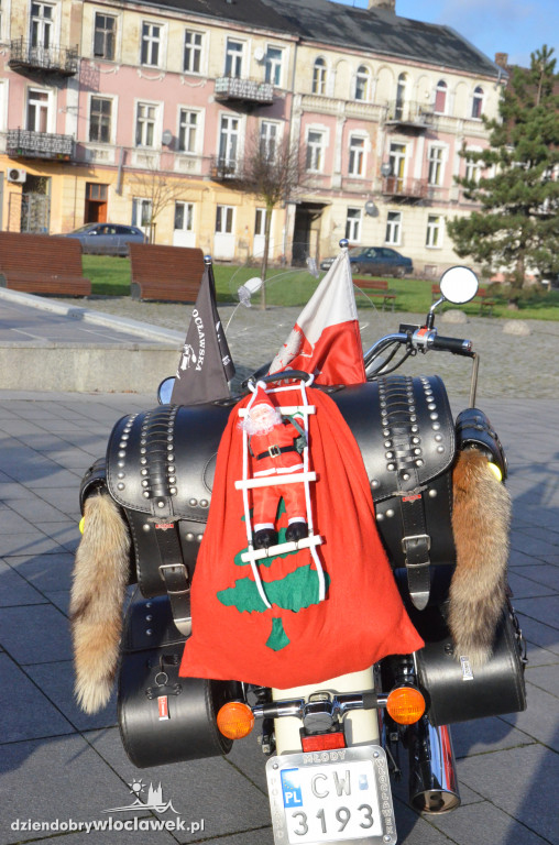 Motomokołaje odwiedzili dom dziecka