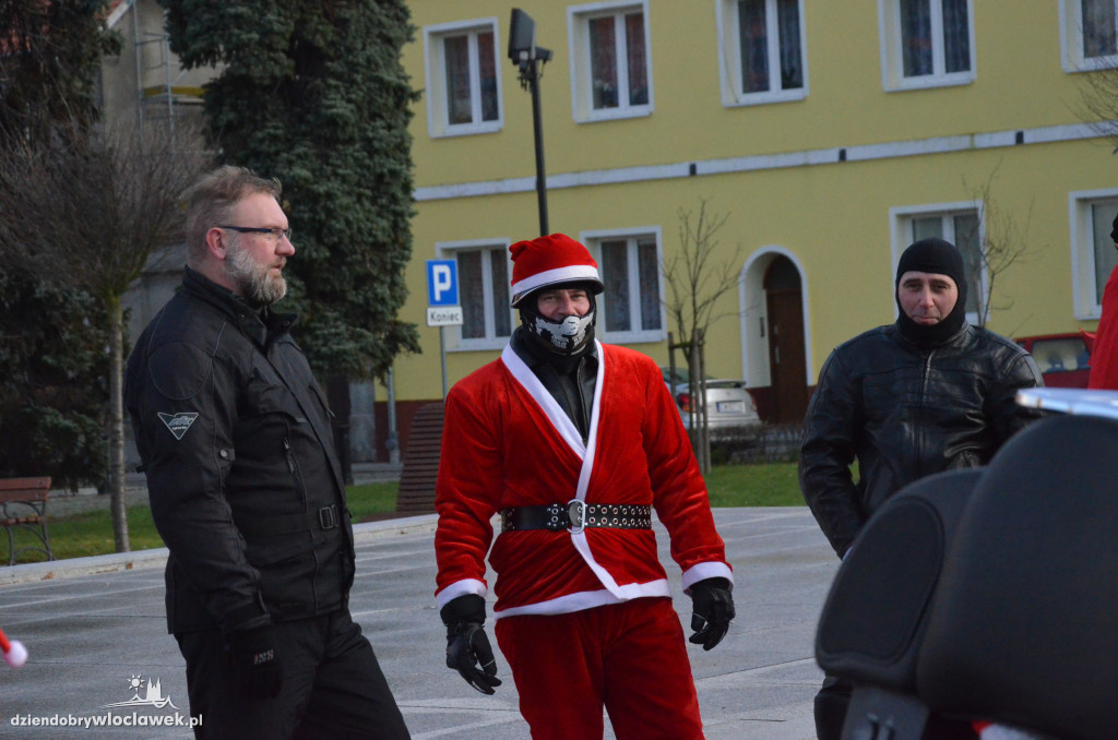 Motomokołaje odwiedzili dom dziecka