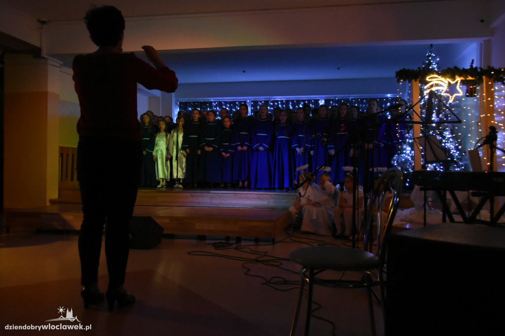  Niedzielny koncert kolęd w SP 22