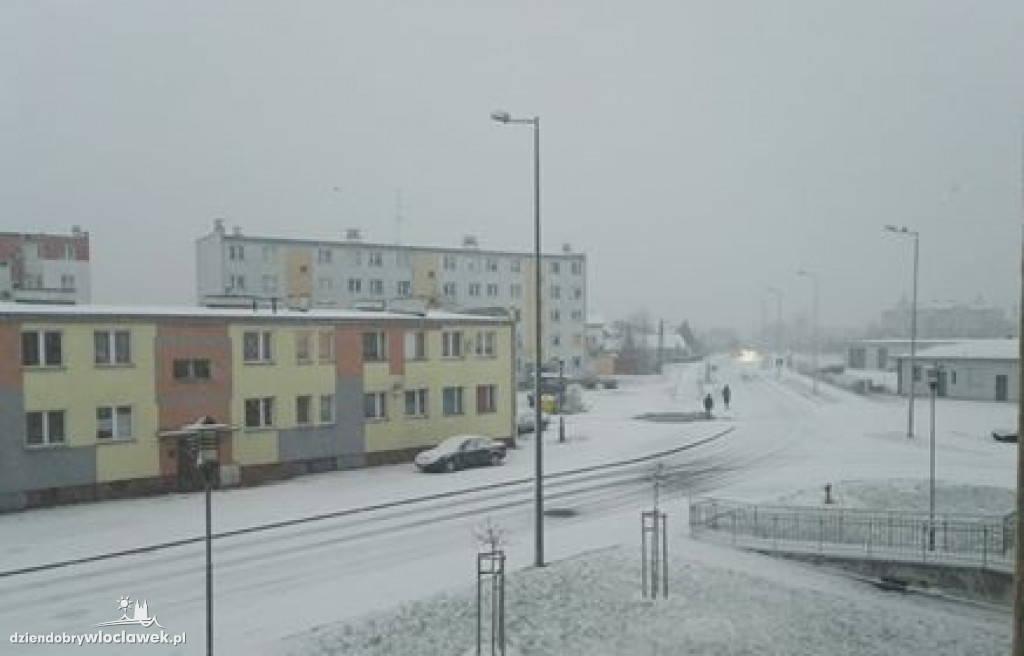 Niebezpieczny poranek na drogach
