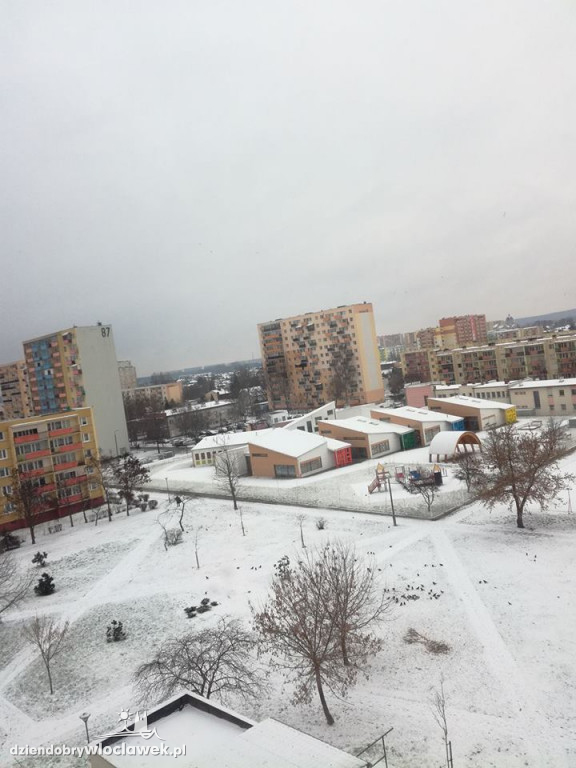 Niebezpieczny poranek na drogach