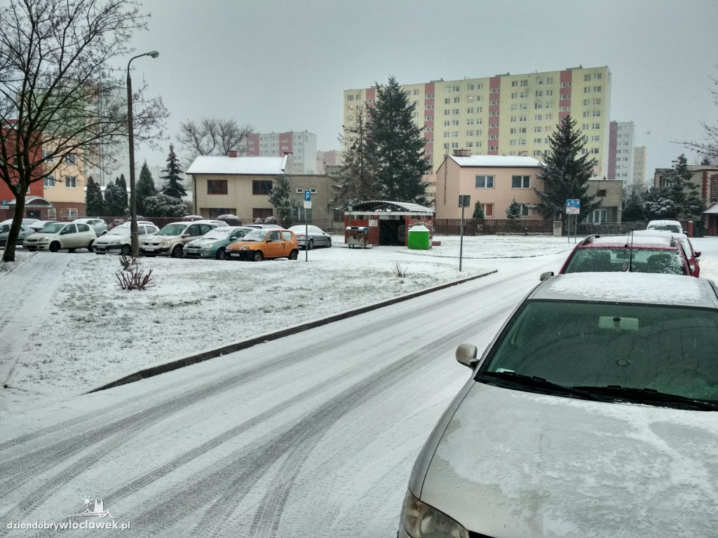 Niebezpieczny poranek na drogach