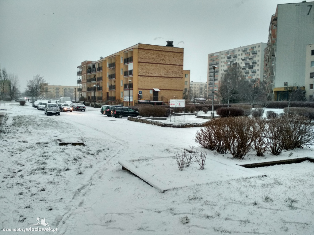 Niebezpieczny poranek na drogach
