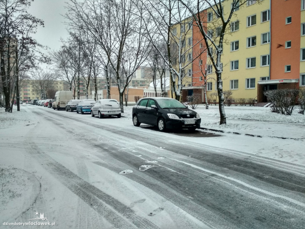 Niebezpieczny poranek na drogach