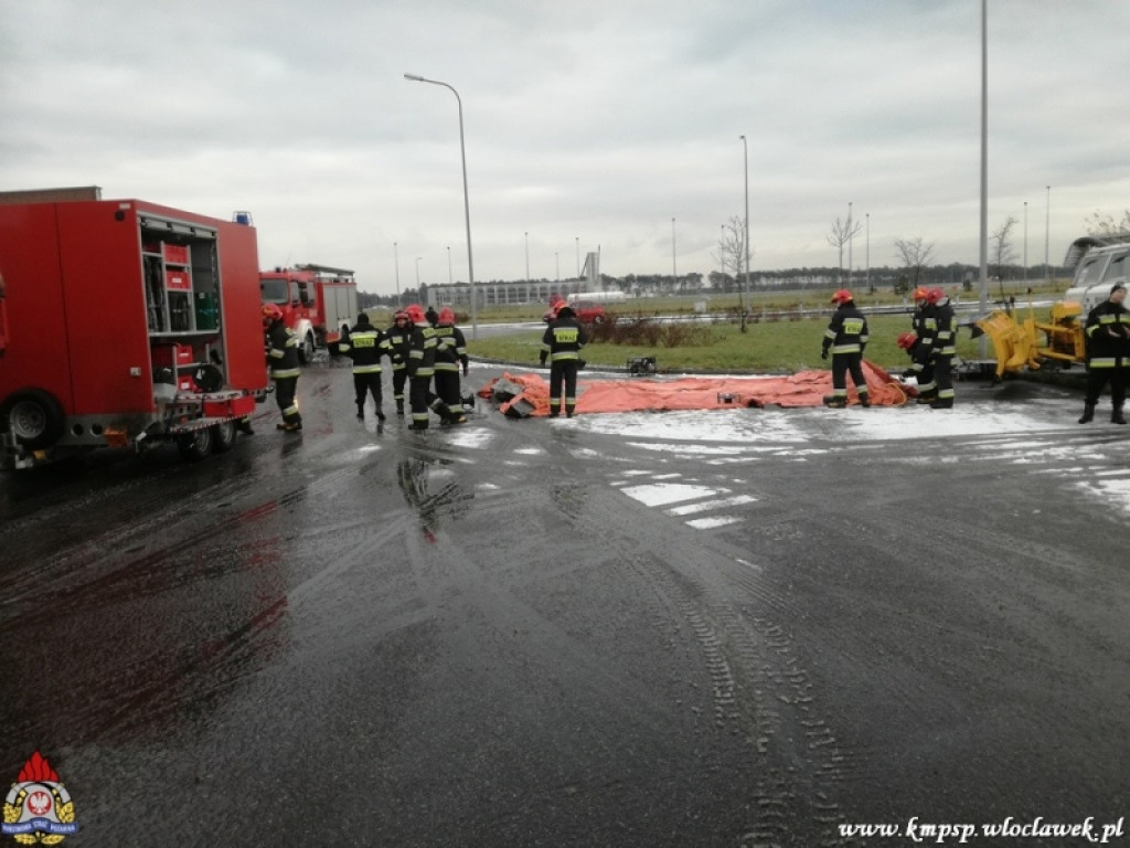 Ćwiczenia strażaków na autostradzie A1