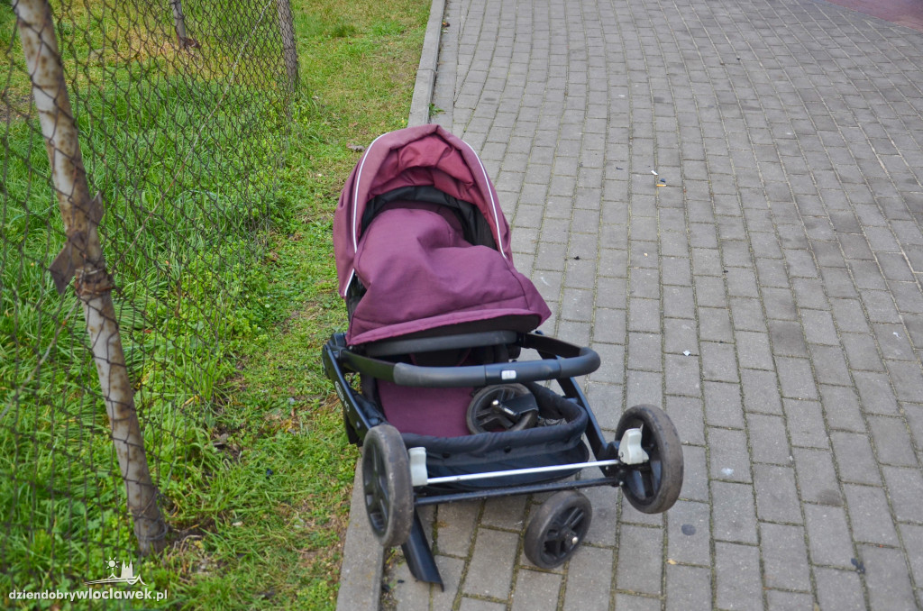Opel corsa wjechał w przechodniów